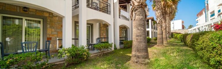 TİANA BEACH RESORT HOTEL 3 GECE 4 GÜN