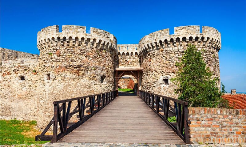 VİZESİZ BAŞTANBAŞA BALKANLAR A JET HAVAYOLLARI ile Her Cumartesi Kesin Hareket Seyahat Sağlık Sigortası Hediye